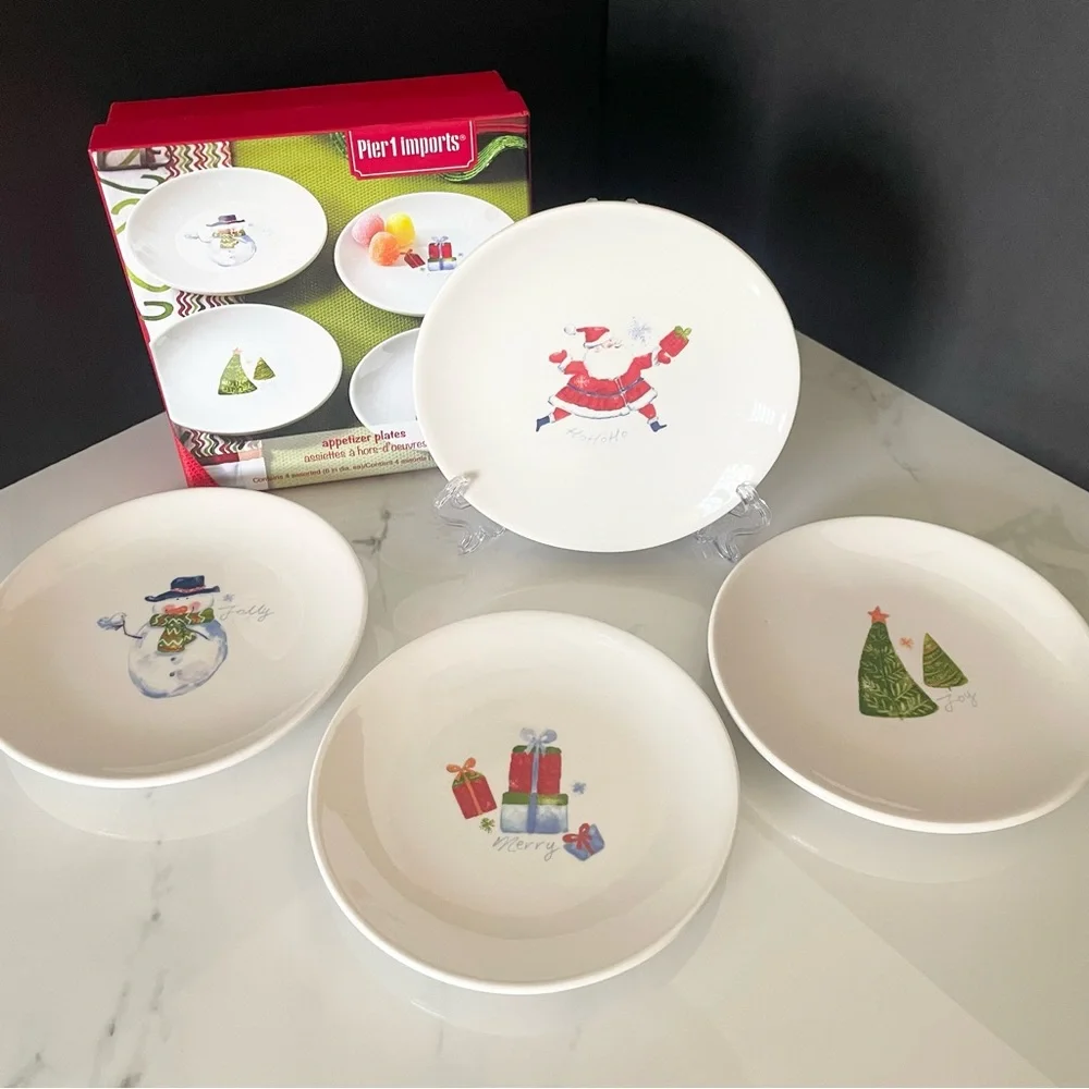 SET of 4 Holiday Appetizer Plates by Pier 1